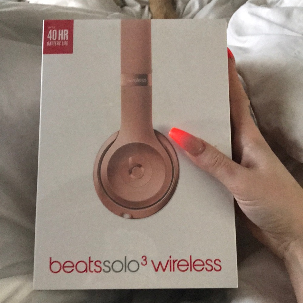 rose gold brand new beats